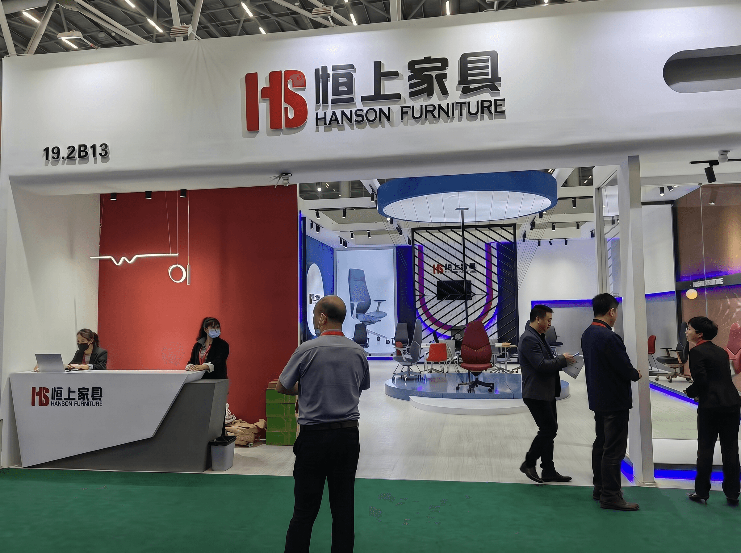 2023年広州CIFFに出展したHanson Furnitureの展示ブース