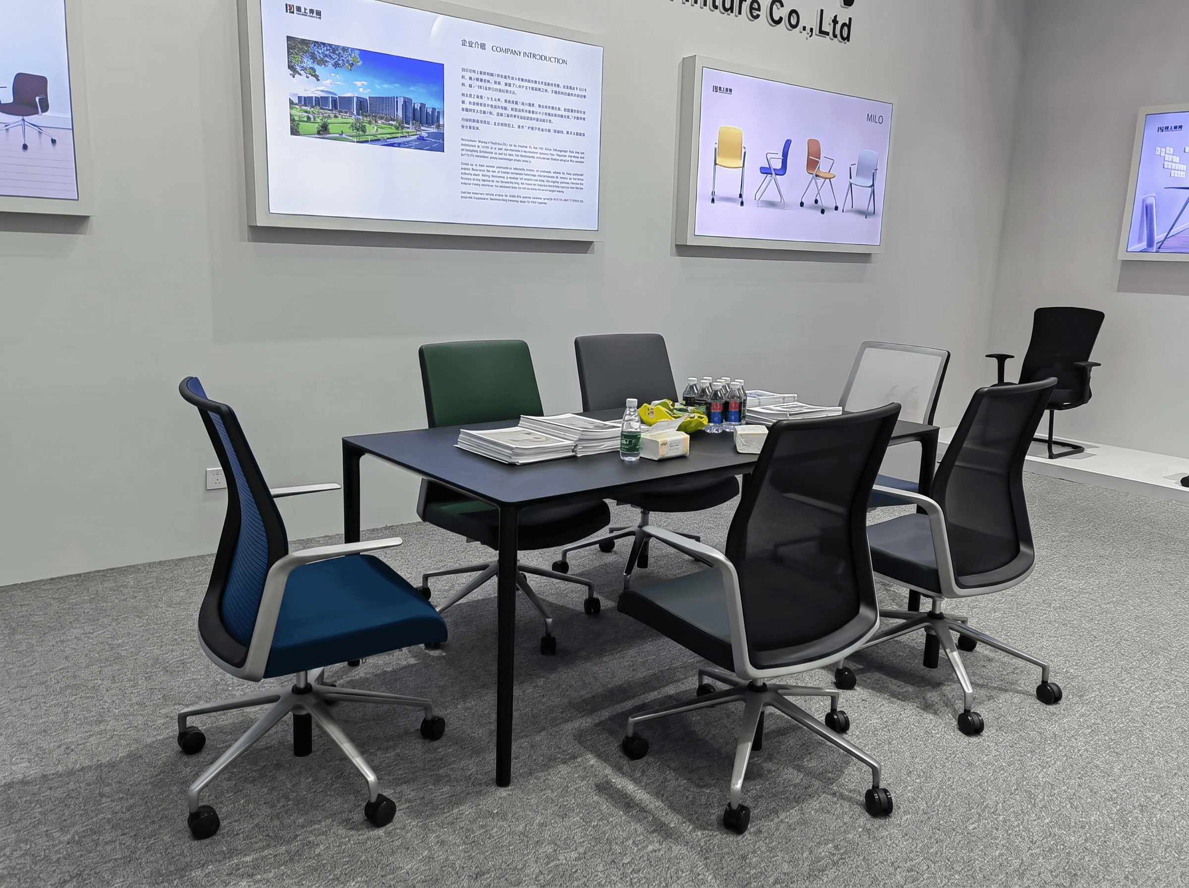Hanson Furnitureのミーティングチェア商談スペース