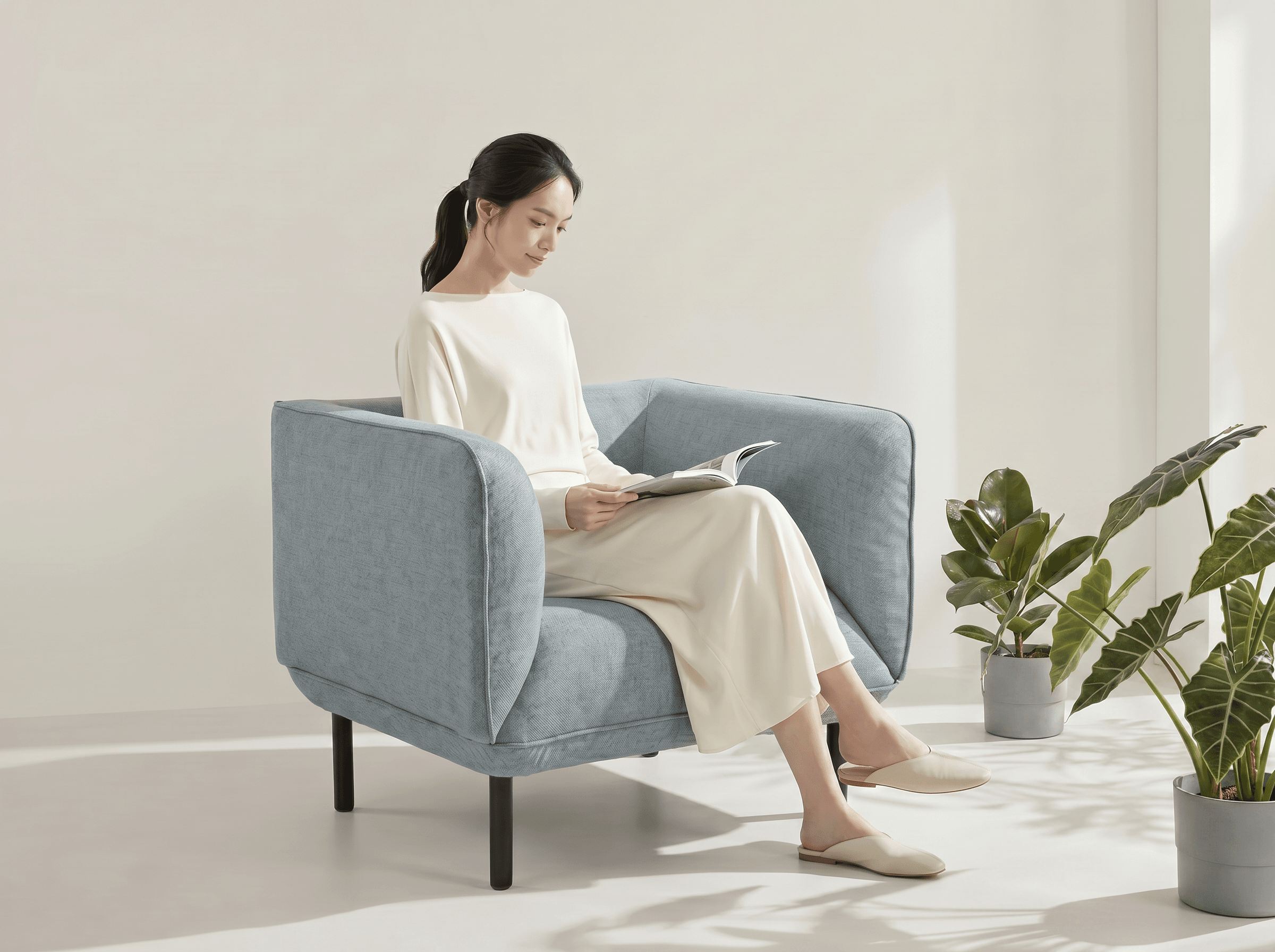 Cove のやわらかなフォルムが映えるラウンジ